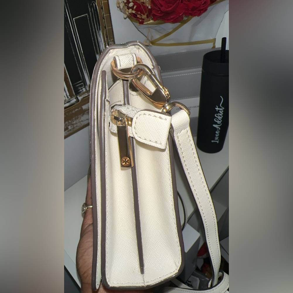 Tory Burch Ivory Crossbody Bag - Picture 7 of 10
